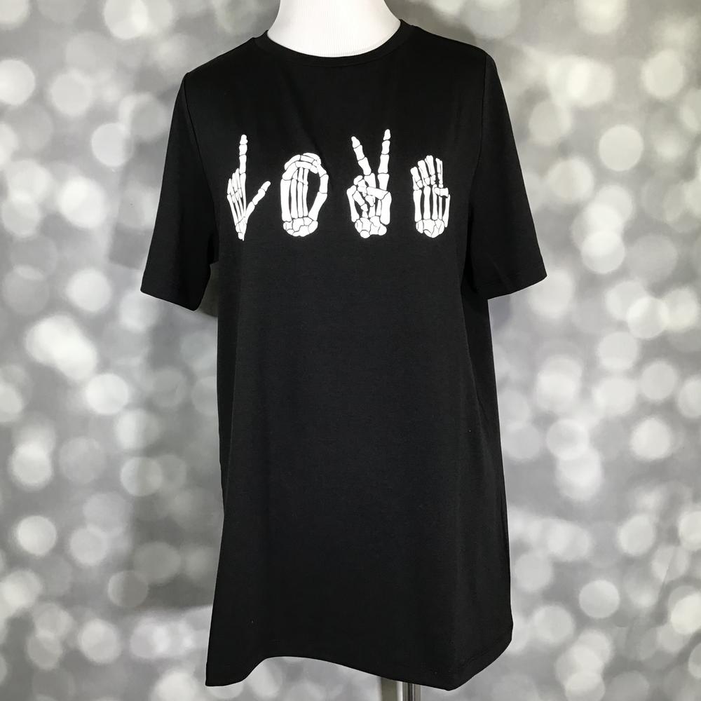 LuLaRoe Halloween 2025 - Rivkah Top - Sign Language "Love"