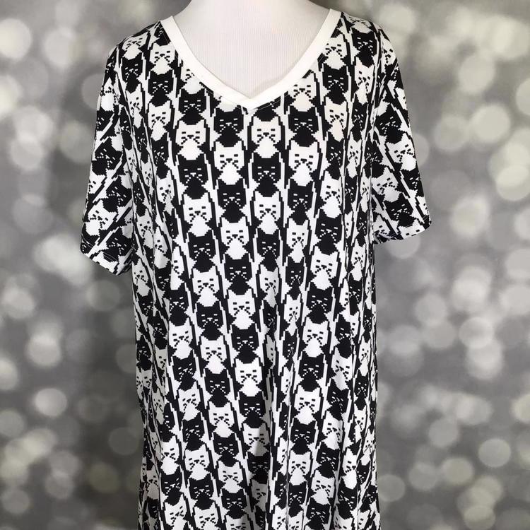 LuLaRoe Christy T 2XL with black and white cat print, playful V-neck tee