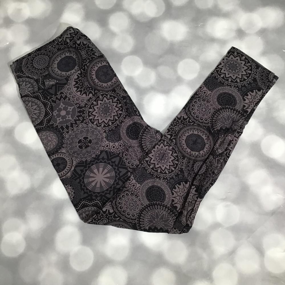 LuLaRoe leggings with gray and black mandala-inspired circular print, buttery-soft fabric