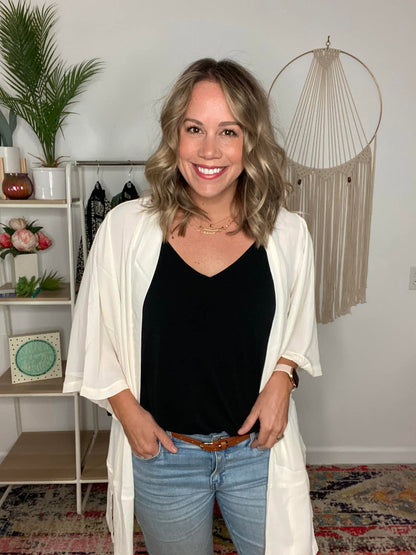 LuLaRoe Aurora bell sleeve kimono in soft ivory