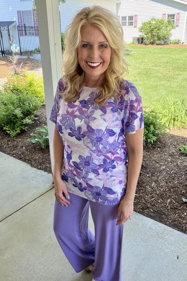 LuLaRoe LuLaRoe Miranda Mesh T - Twilight Hydrangea Haze 