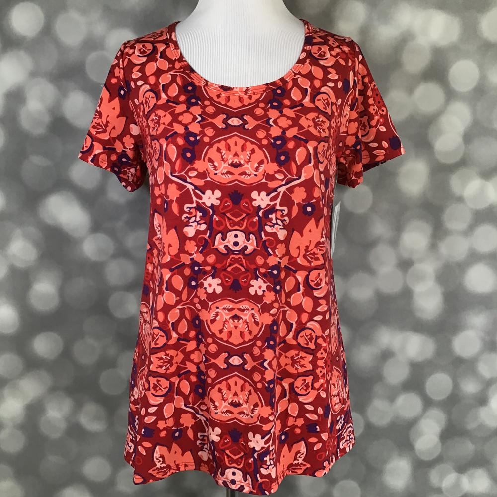 LuLaRoe Classic T burgundy coral pink ornamental floral damask print on a short sleeve scoop neck relaxed A-line tee