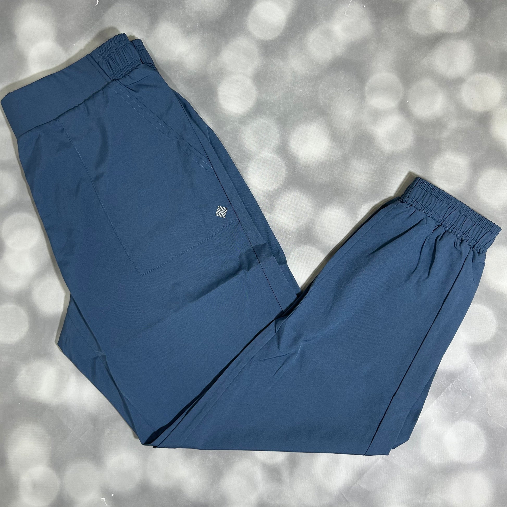 LuLaRoe LuLaRoe Rise Infinite Jogger – Solid Slate Horizon 