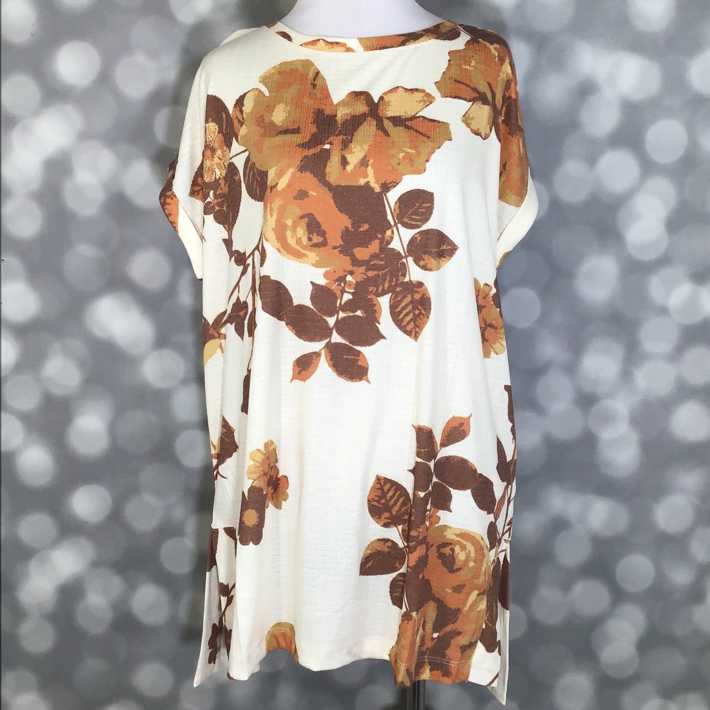 LuLaRoe LuLaRoe Leah Tunic - Golden Harvest Bloom 