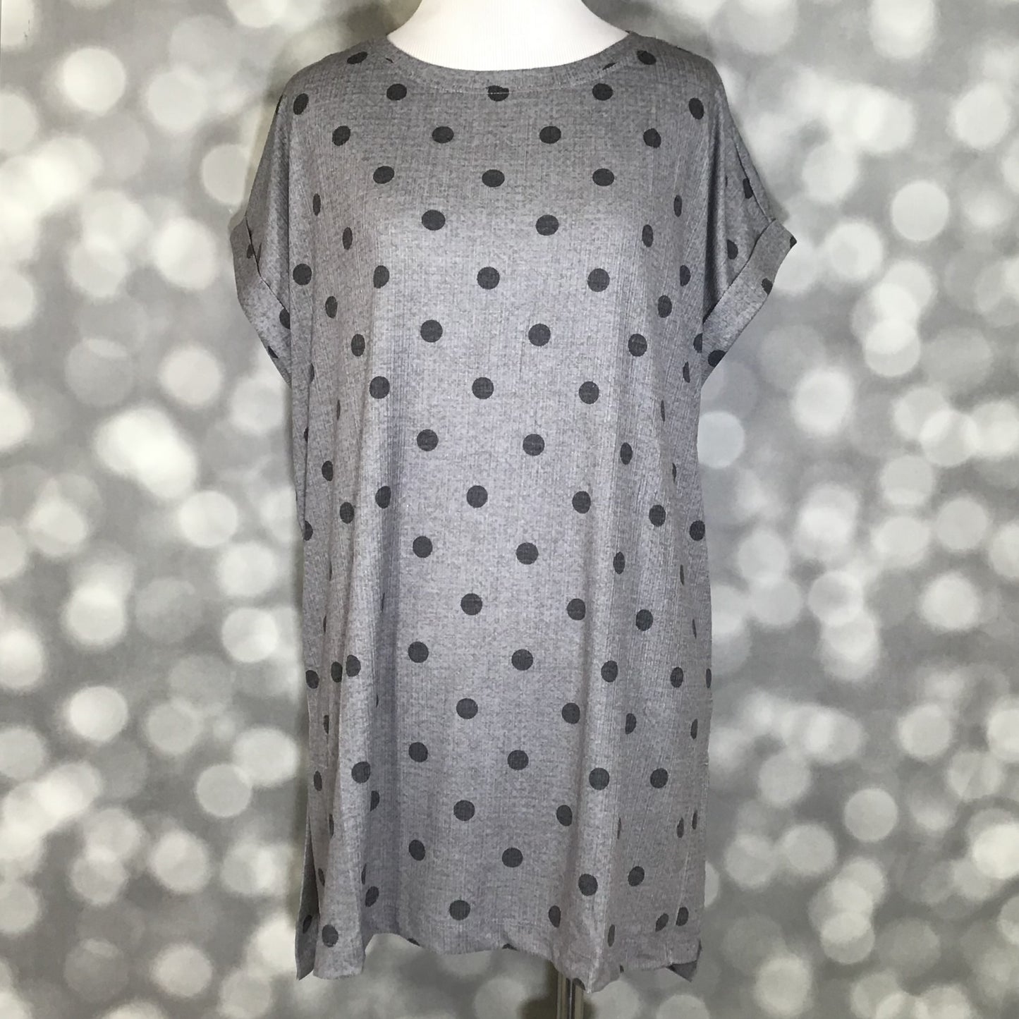 LuLaRoe LuLaRoe Leah Tunic - Charcoal Classic Dot 