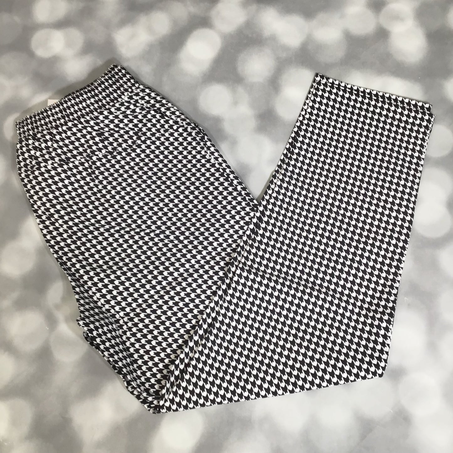 LuLaRoe LuLaRoe Lena Pant - Classic Noir Micro Houndstooth 