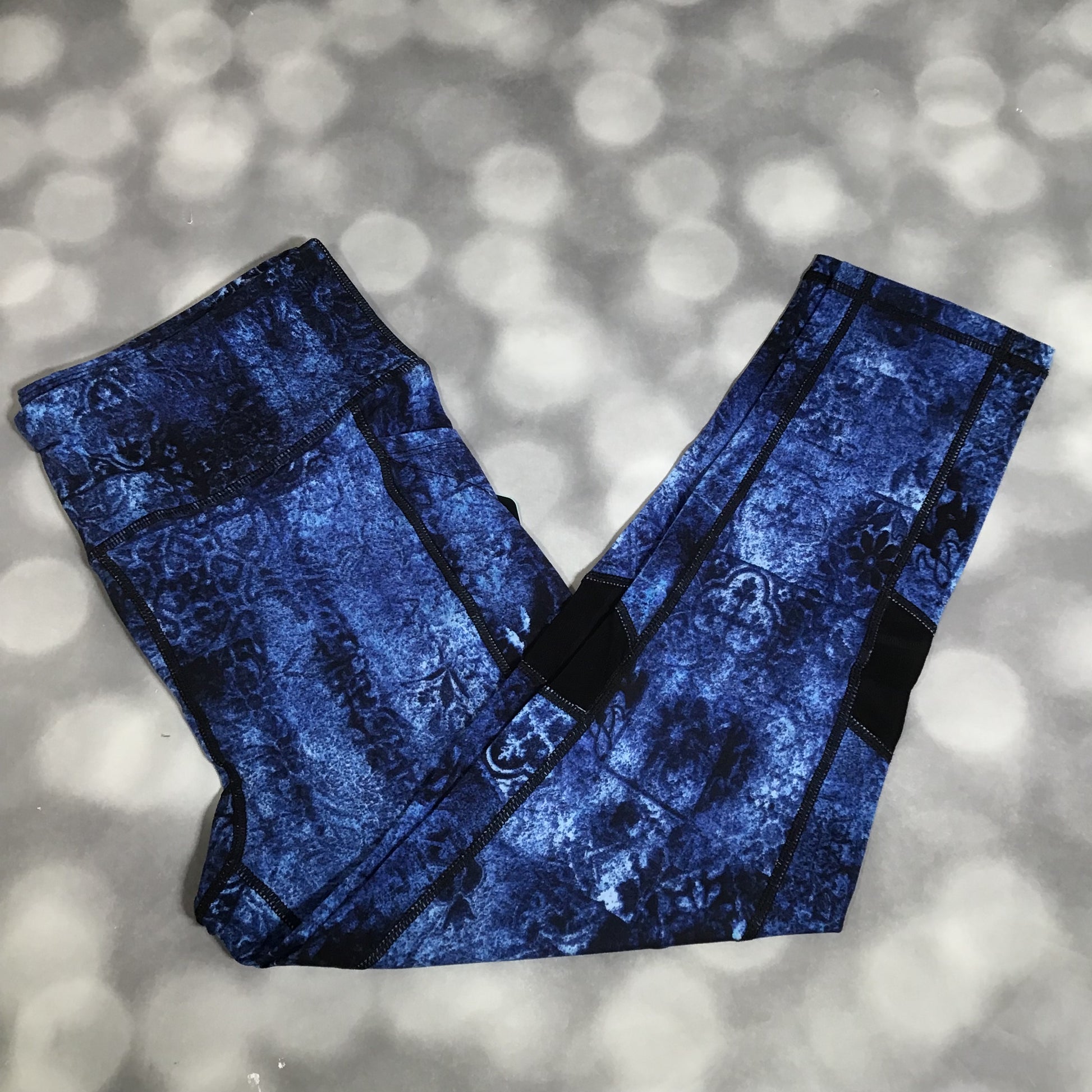 LuLaRoe LuLaRoe RISE Fearless Crop Legging - Midnight Tide Marble 