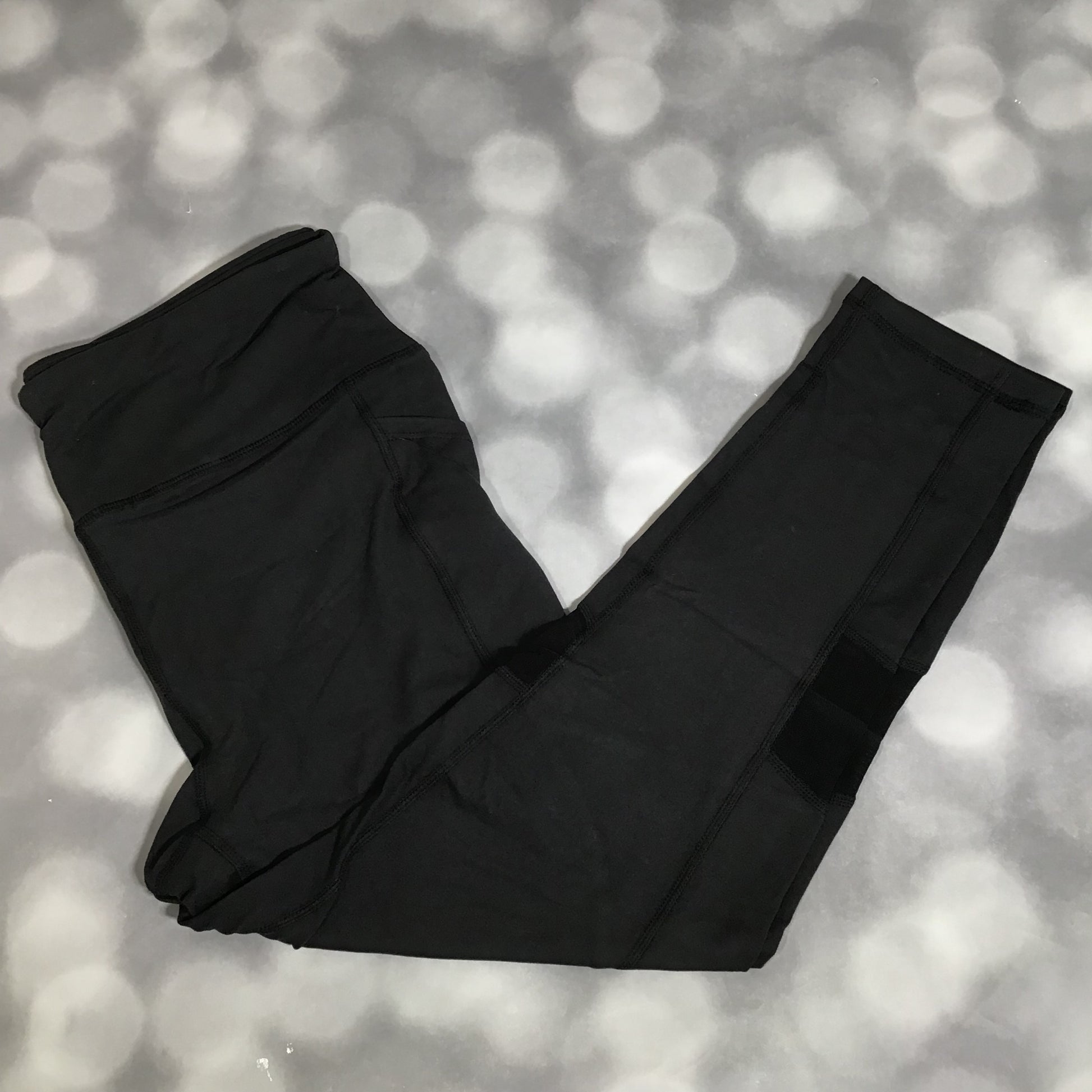 LuLaRoe LuLaRoe RISE Fearless Crop Legging - Solid Black 