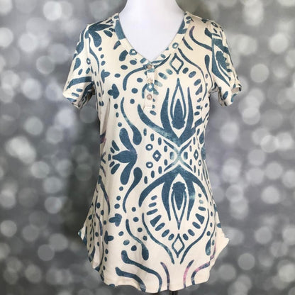 LuLaRoe Bailey - Azure Medallion 