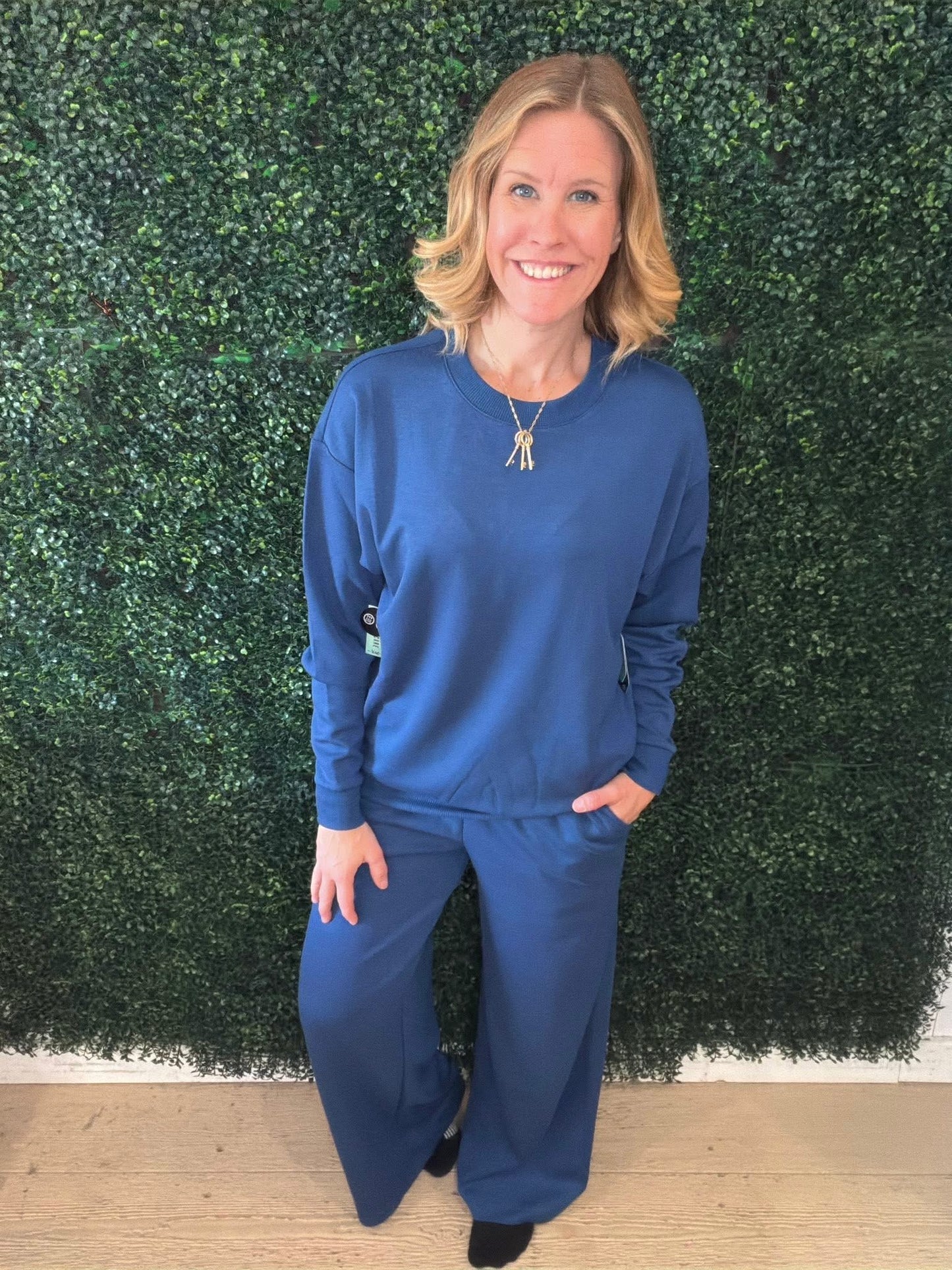 LuLaRoe LuLaRoe RISE Recharge Sweatpant – Solid Classic Blue 