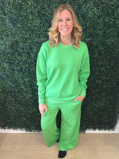 LuLaRoe LuLaRoe RISE Recharge Sweatpant – Solid Fresh Clover Green 