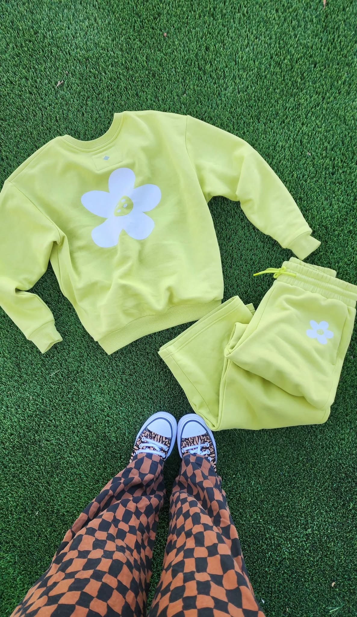 LuLaRoe LuLaRoe RISE Reset Pullover – Citrus Bloom Statement 