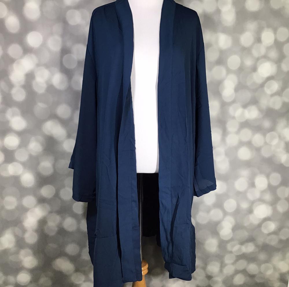 LuLaRoe Aurora - Solid Navy 