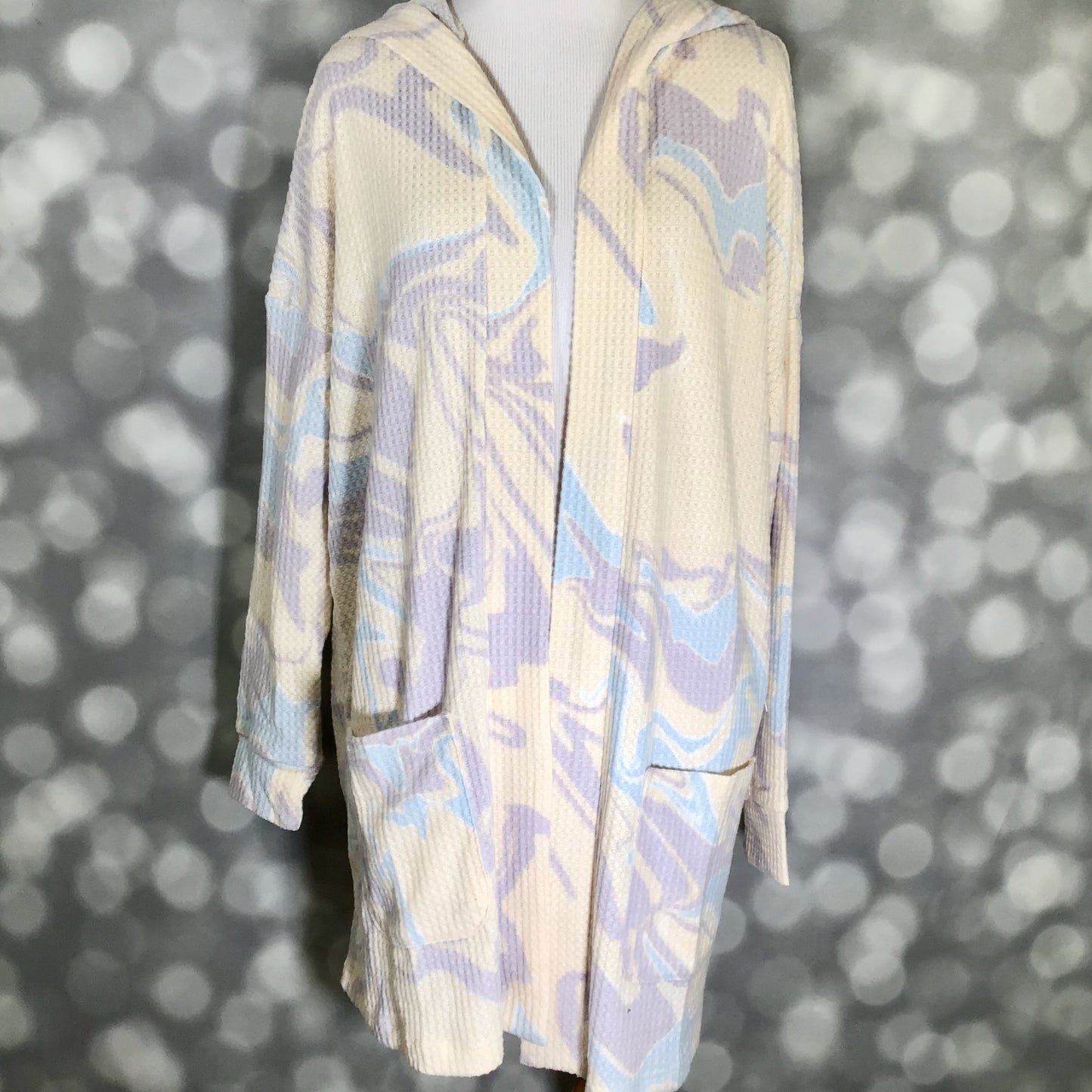 LuLaRoe Cozy Mackenzie Cardigan - Beige Blue Lavender Marble Swirl