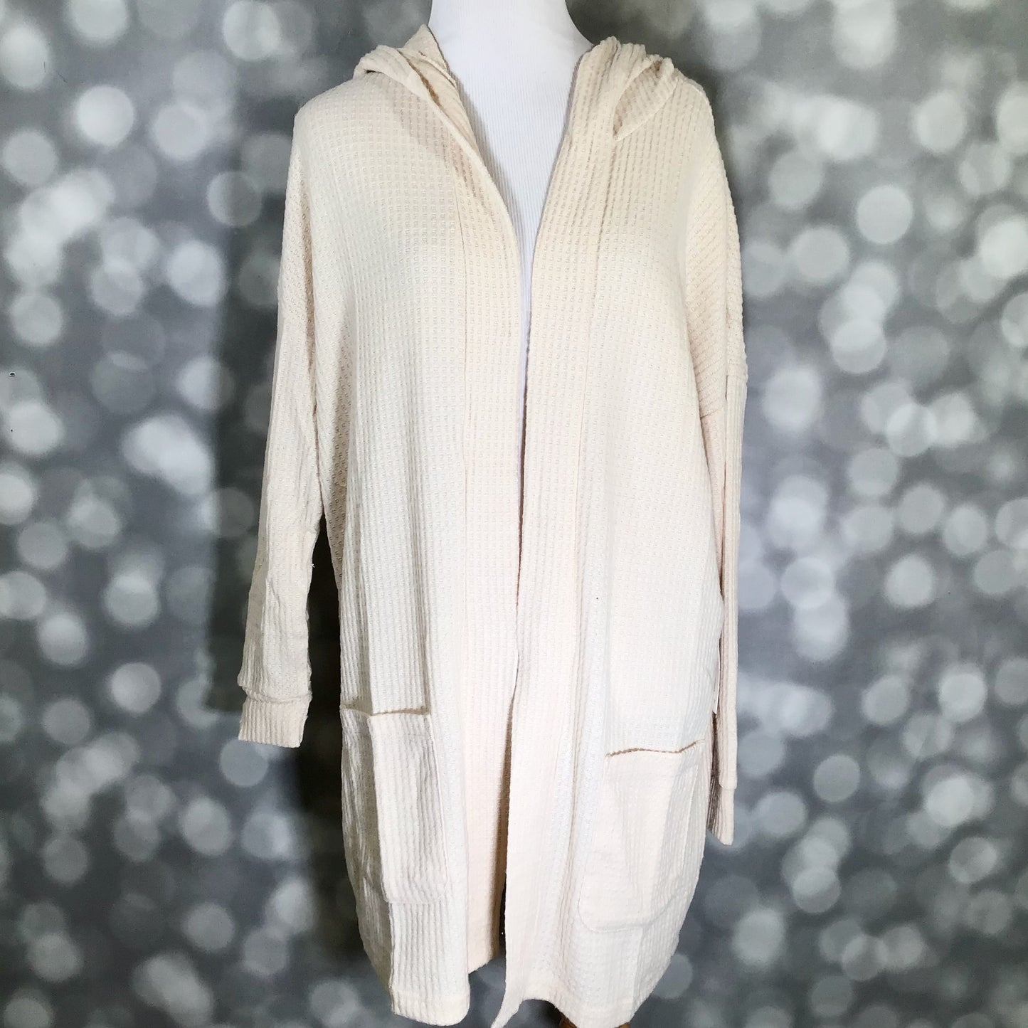 LuLaRoe Cozy Mackenzie Cardigan - Solid Soft Cream