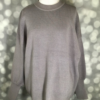 LuLaRoe LuLaRoe Cozy Chris Top - Solid Soft Pebble Gray 