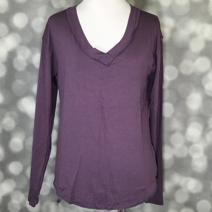 LuLaRoe LuLaRoe Vicki Top - Solid Soft Grape 