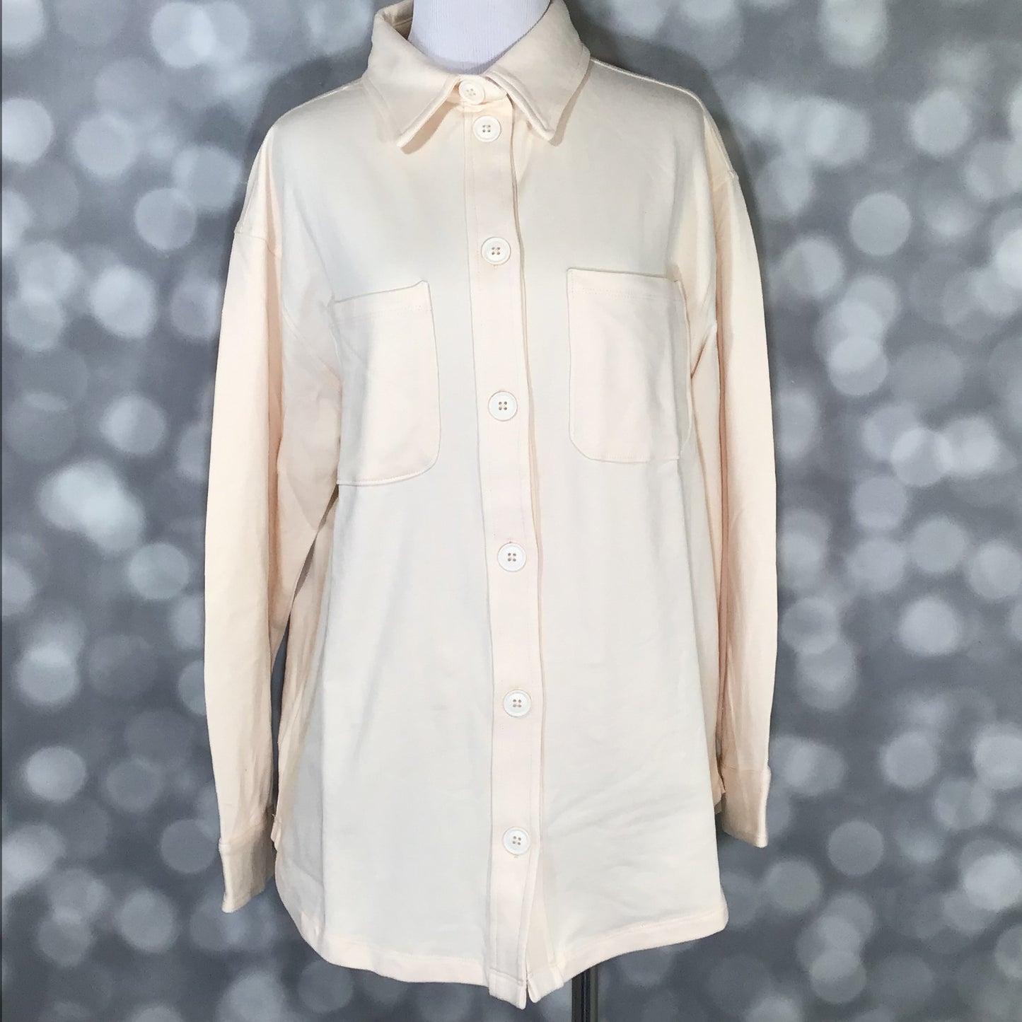 LuLaRoe LuLaRoe Myra Shacket - Solid Winter Linen 