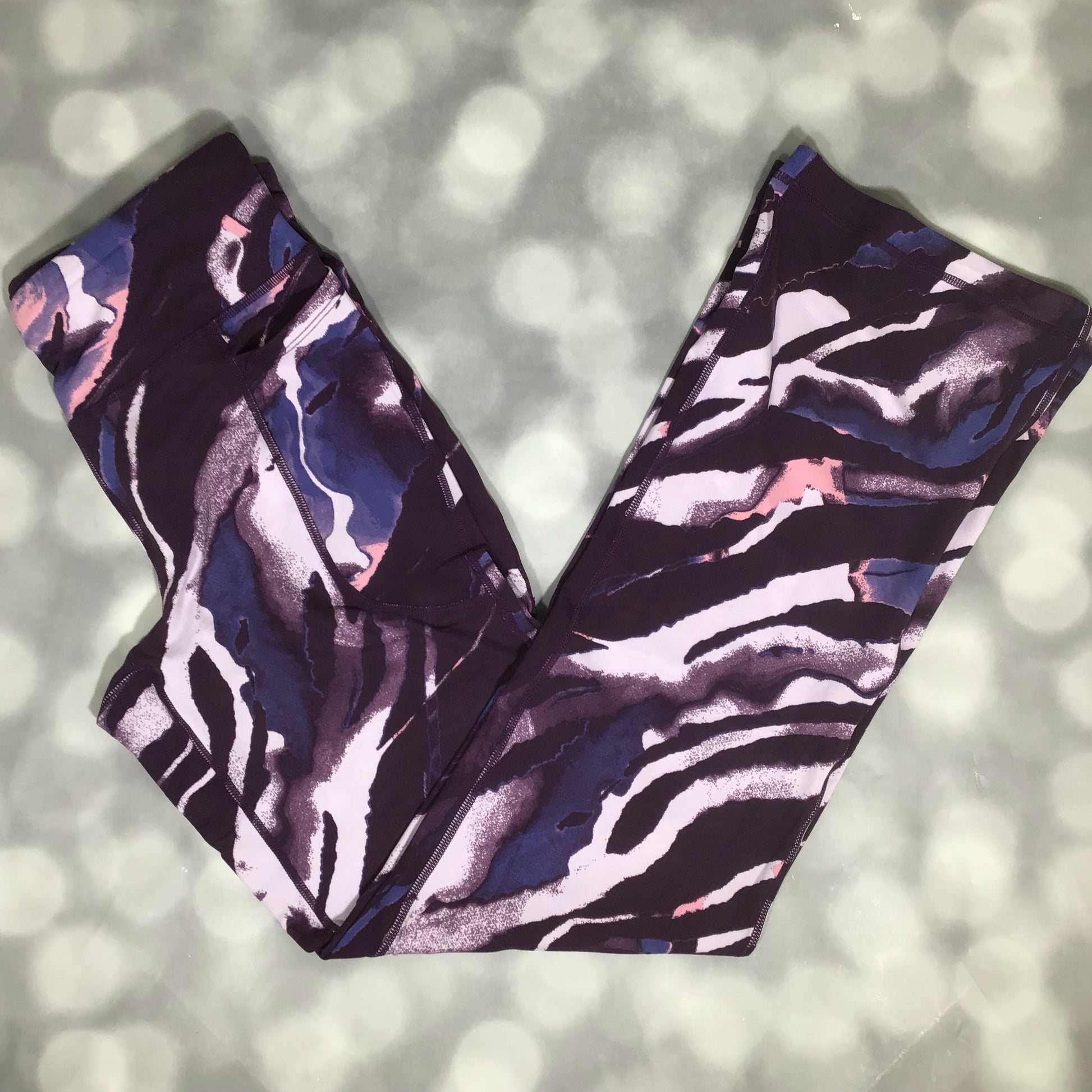 LuLaRoe RISE Passionate Yoga Pant 2.0 - Amethyst Vein Abstract 