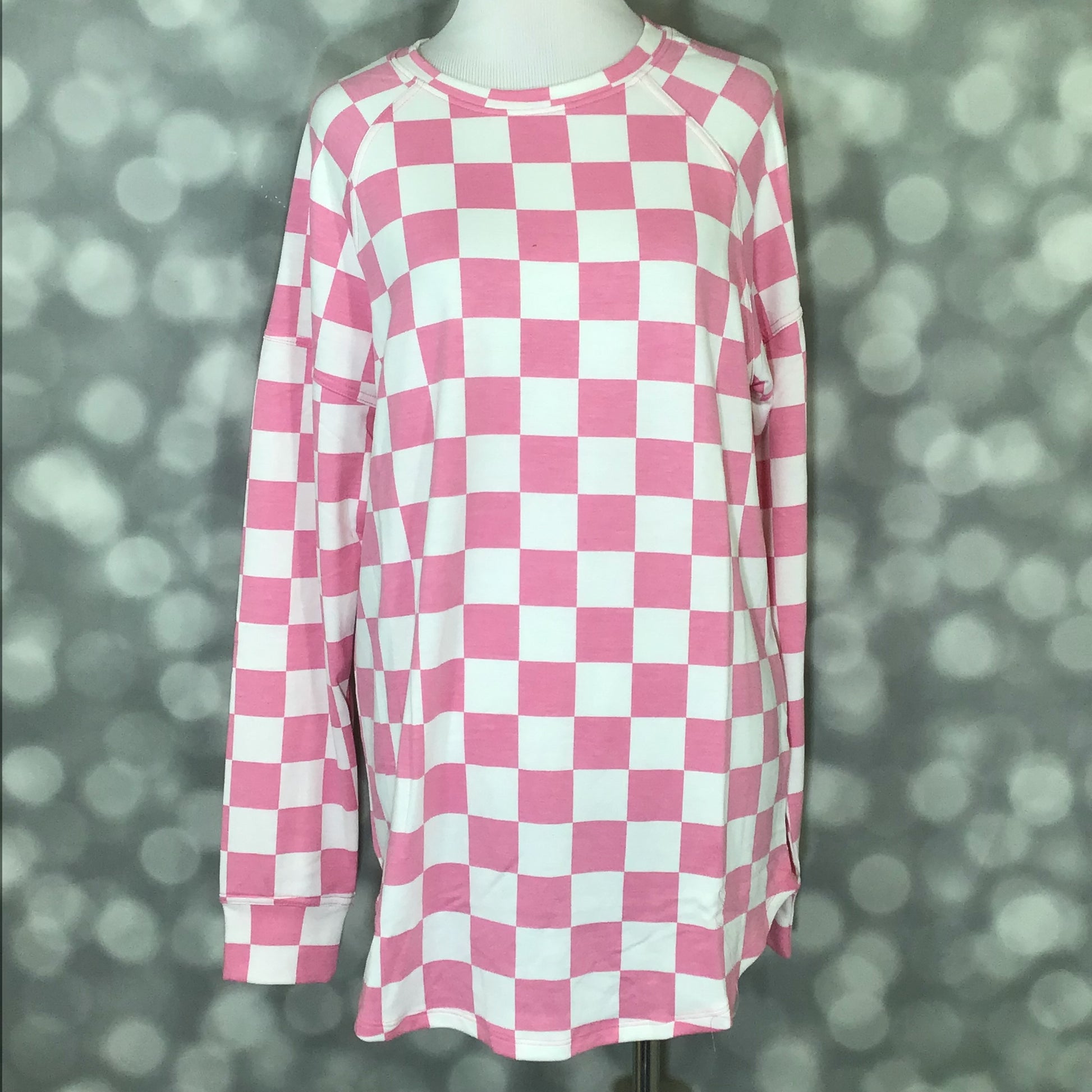 LuLaRoe LuLaRoe Erin Raglan Top - Rosebud Checkerboard 