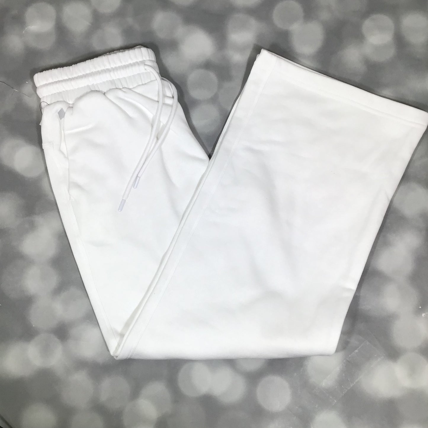 LuLaRoe LuLaRoe RISE Recharge Sweatpant – Solid White 