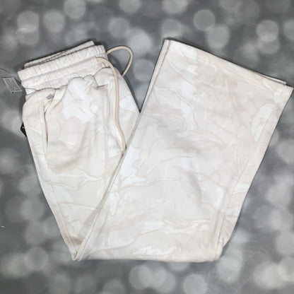 LuLaRoe LuLaRoe RISE Recharge Sweatpant – Ivory Whisper Camo 