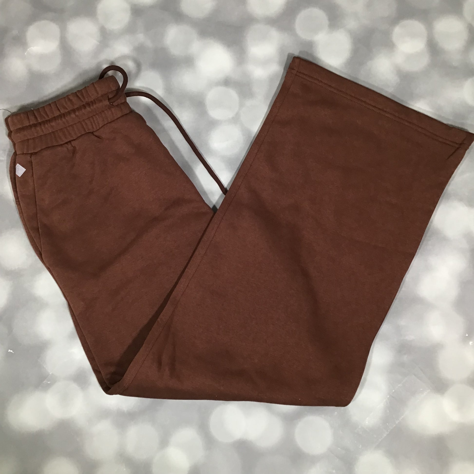 LuLaRoe LuLaRoe RISE Recharge Sweatpant – Solid Cocoa Ember 