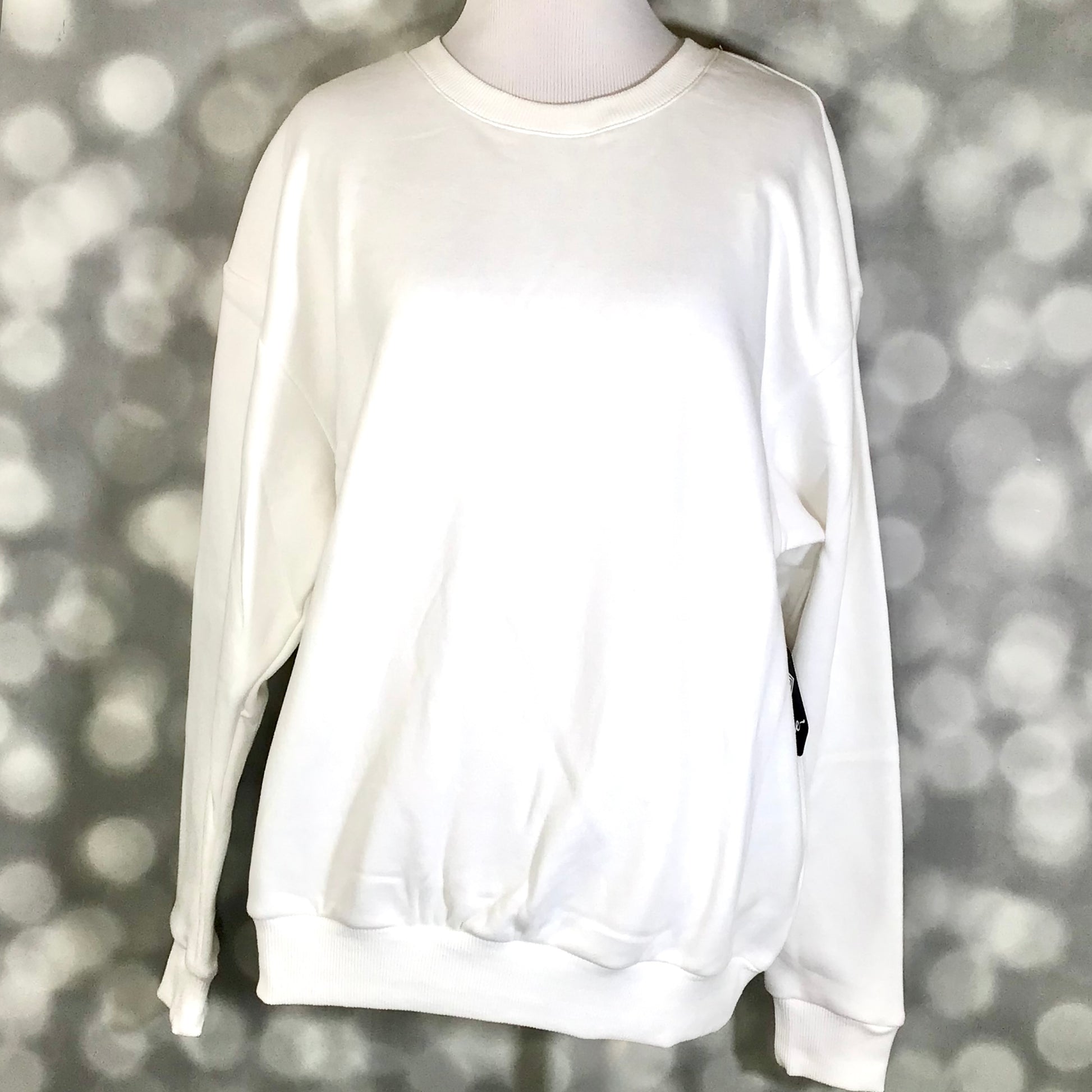 LuLaRoe LuLaRoe RISE Reset Pullover – Solid White 