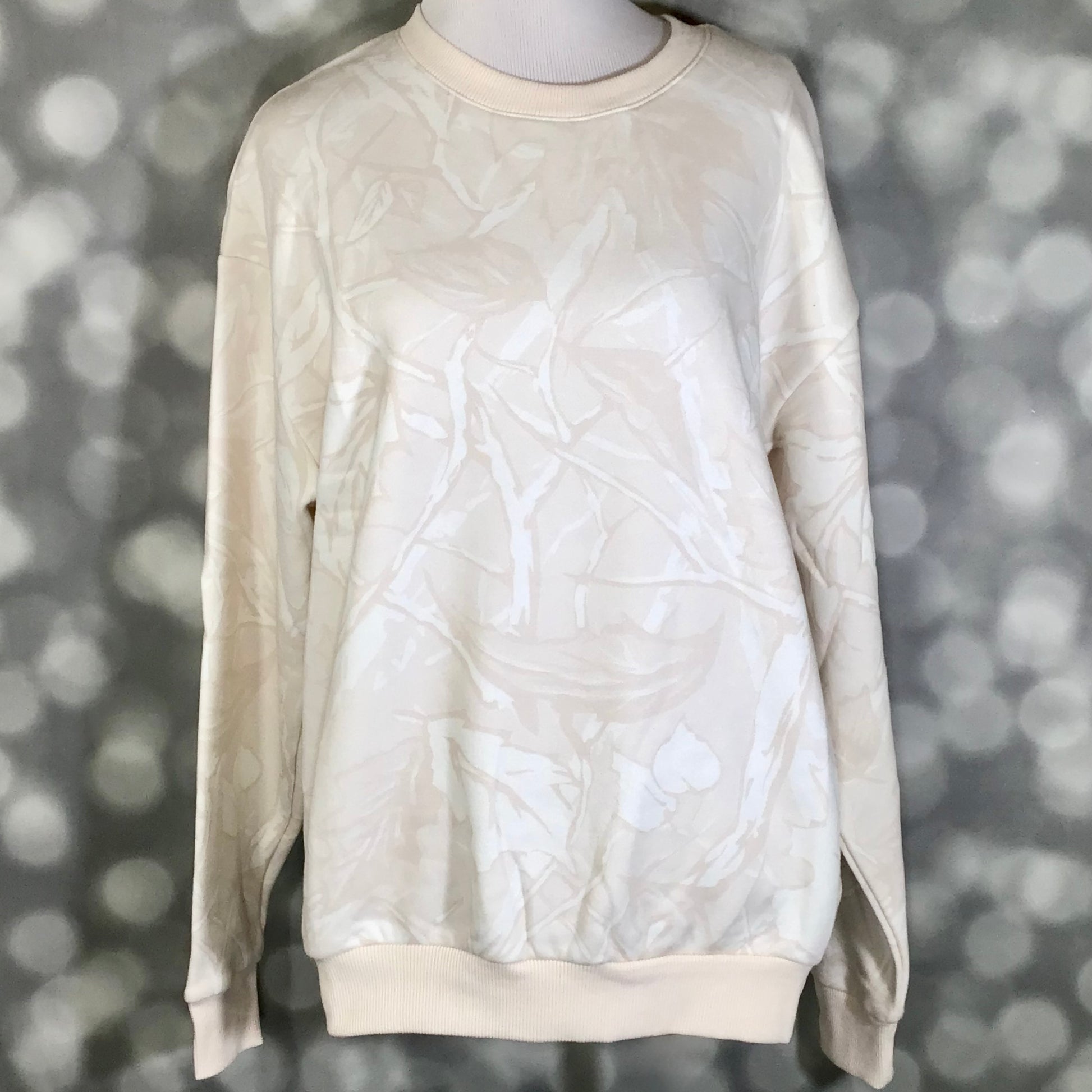 LuLaRoe LuLaRoe RISE Reset Pullover – Ivory Whisper Camo 