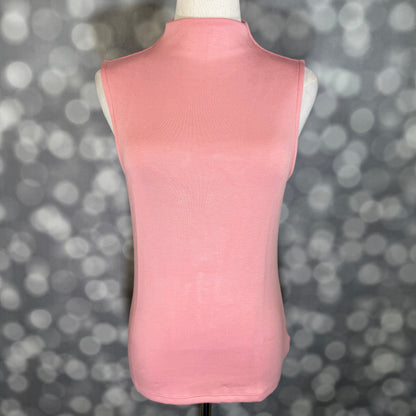 LuLaRoe Ramona Mock Neck Tank – Solid Blush Pink outfit and fit photo