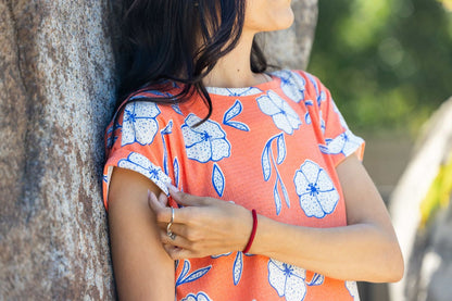 LuLaRoe LuLaRoe Leah Tunic - Coral Bloom Sketch 