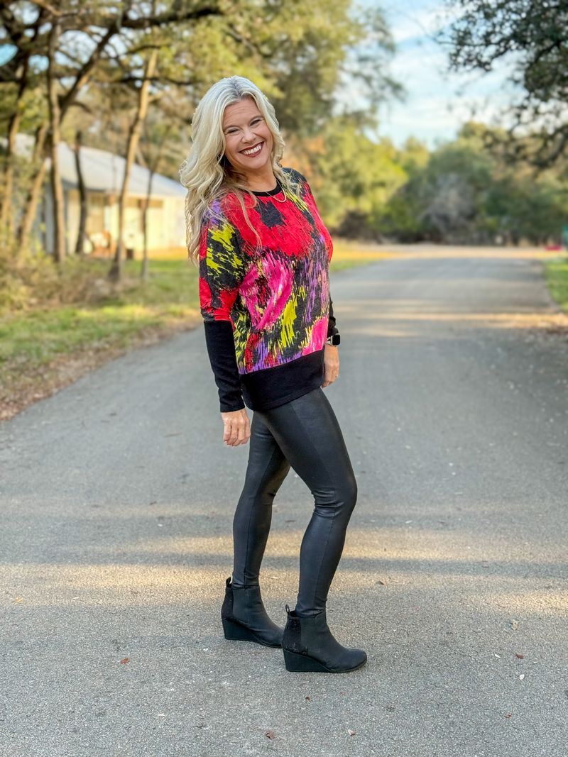 LuLaRoe LuLaRoe Tammy Top — Neon Brushstroke Bloom 