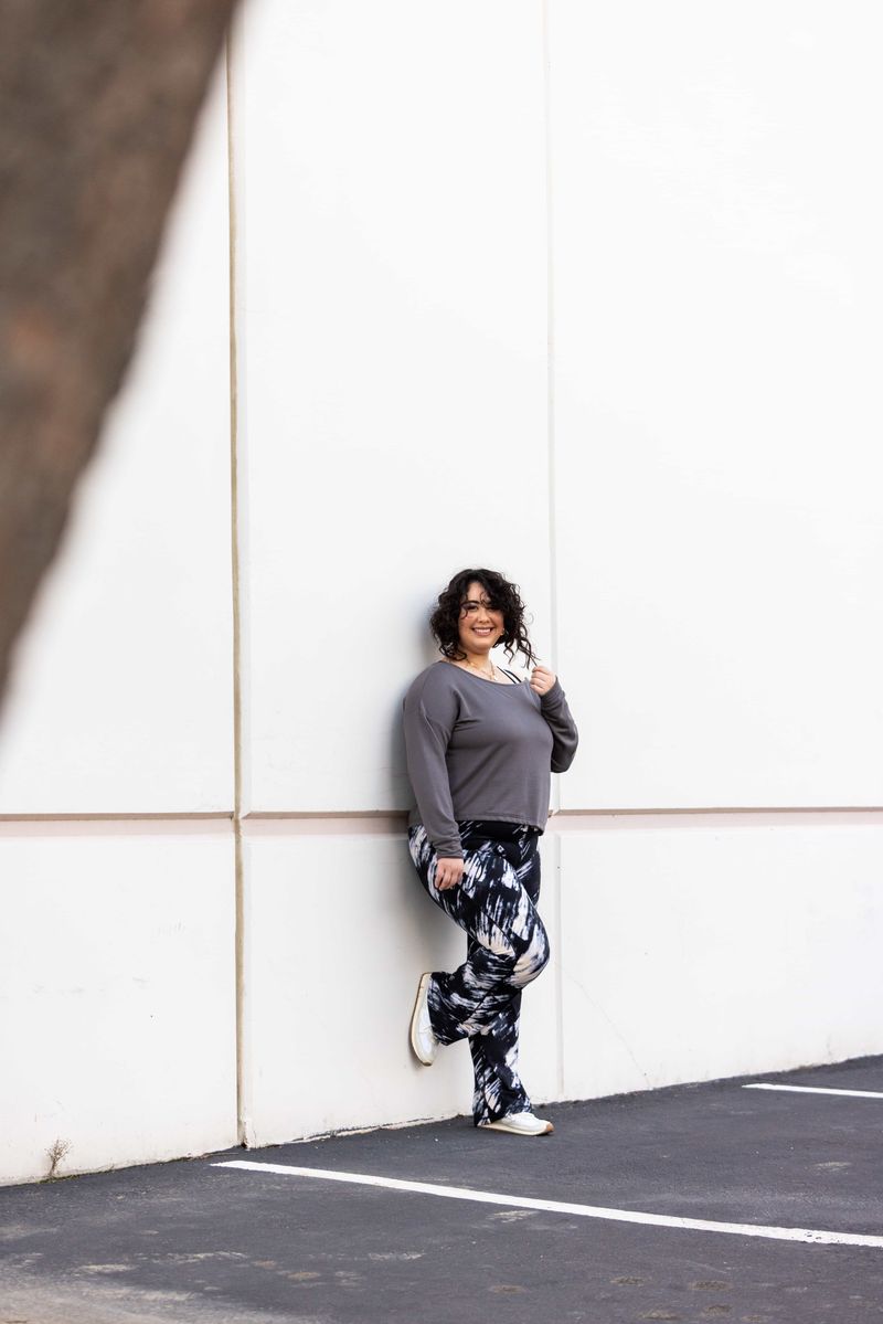 LuLaRoe RISE Passionate Yoga Pant 2.0 - Charcoal Ink Brush Abstract 