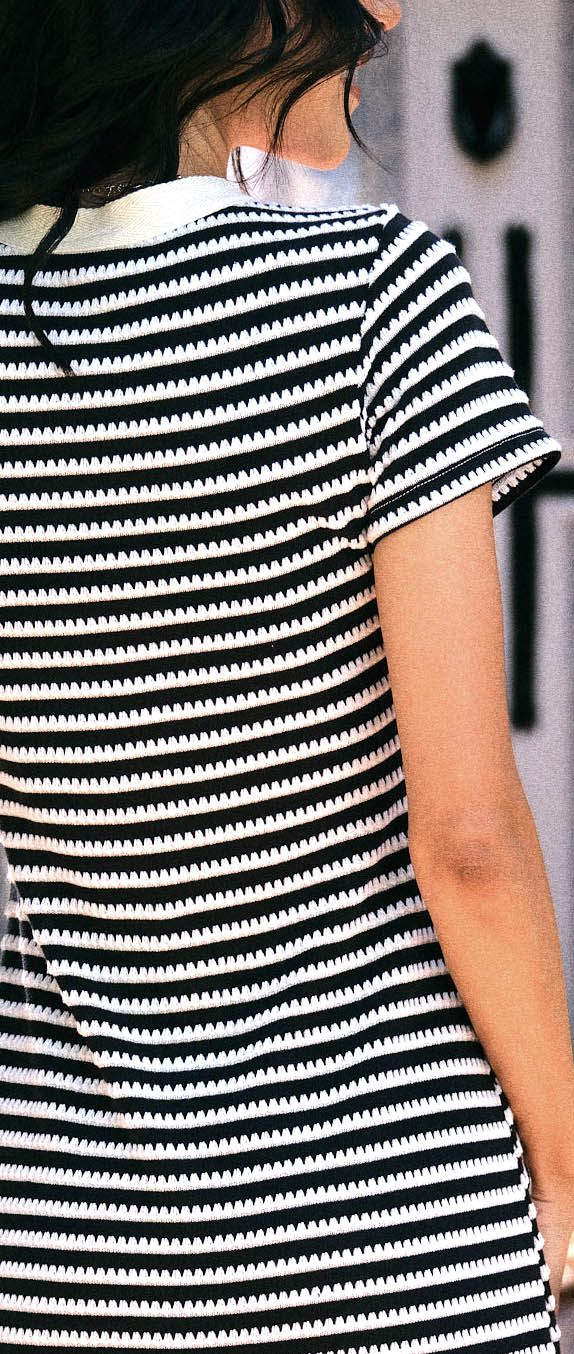 LuLaRoe Leni Dress – Black & Ivory Scalloped Stripe