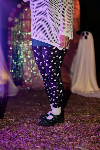 LuLaRoe 2026 Halloween Leggings – Black Witch Hats & Spellbooks