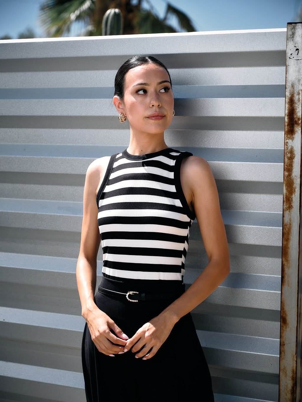 LuLaRoe Davy Rib Tank – Black & White Horizontal Stripe