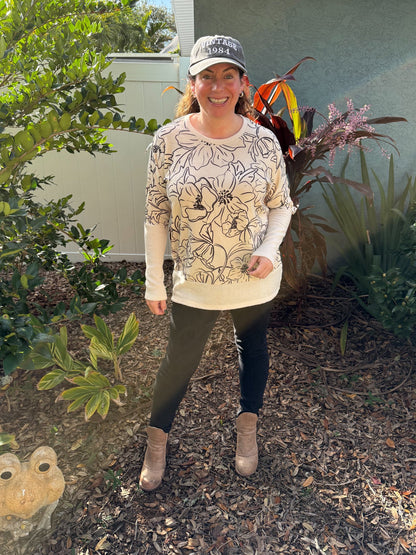 LuLaRoe LuLaRoe Tammy Top — Ivory Linework Floral 
