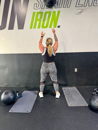 LuLaRoe LuLaRoe RISE Fearless Crop Legging - Graphite Wildcat 
