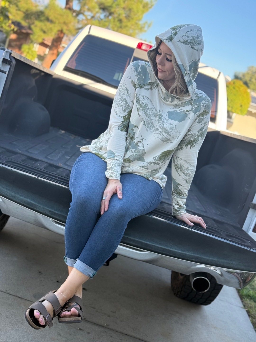 LuLaRoe LuLaRoe Amber Hoodie - Sage Stonewash Abstract 
