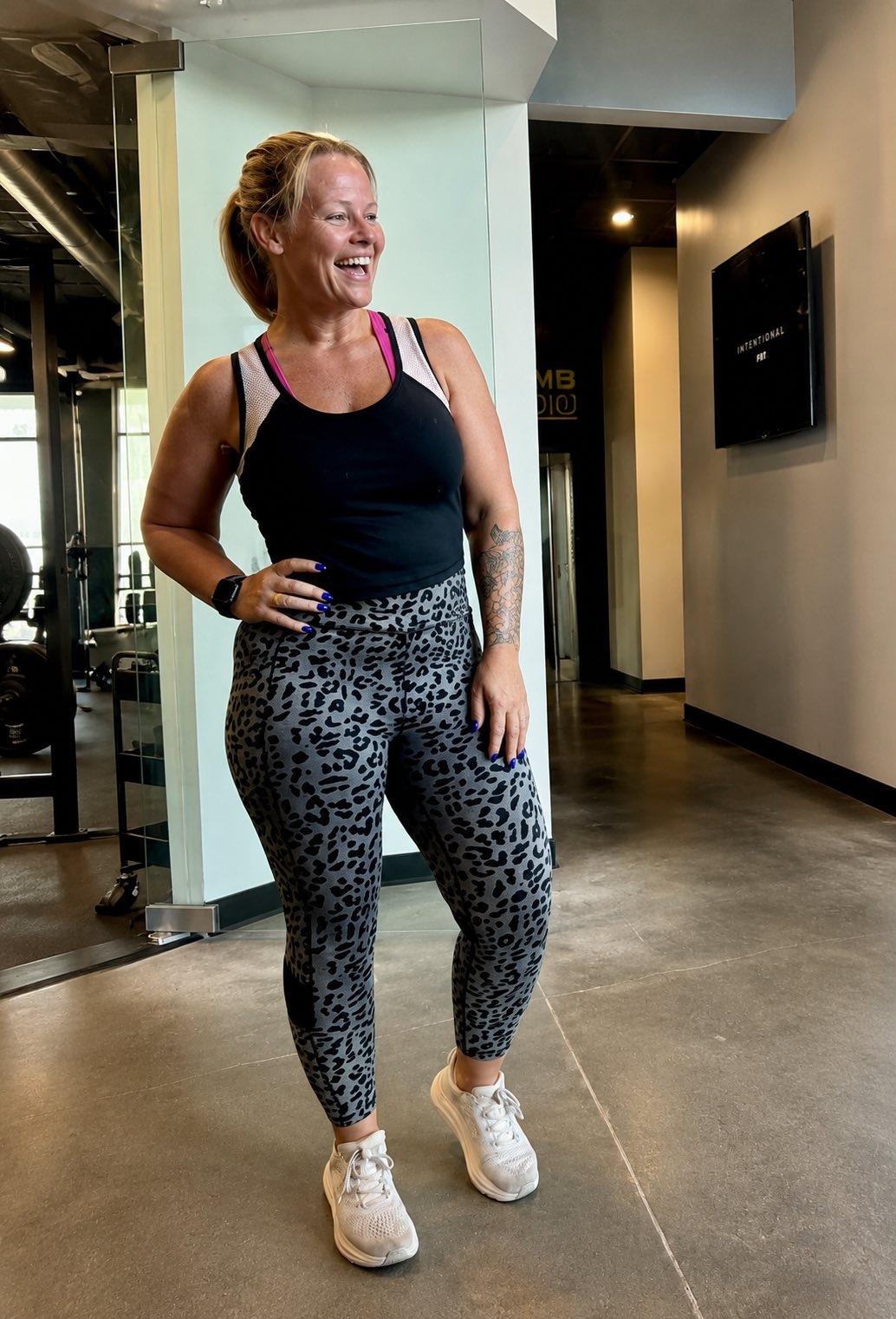 LuLaRoe LuLaRoe RISE Fearless Crop Legging - Graphite Wildcat 