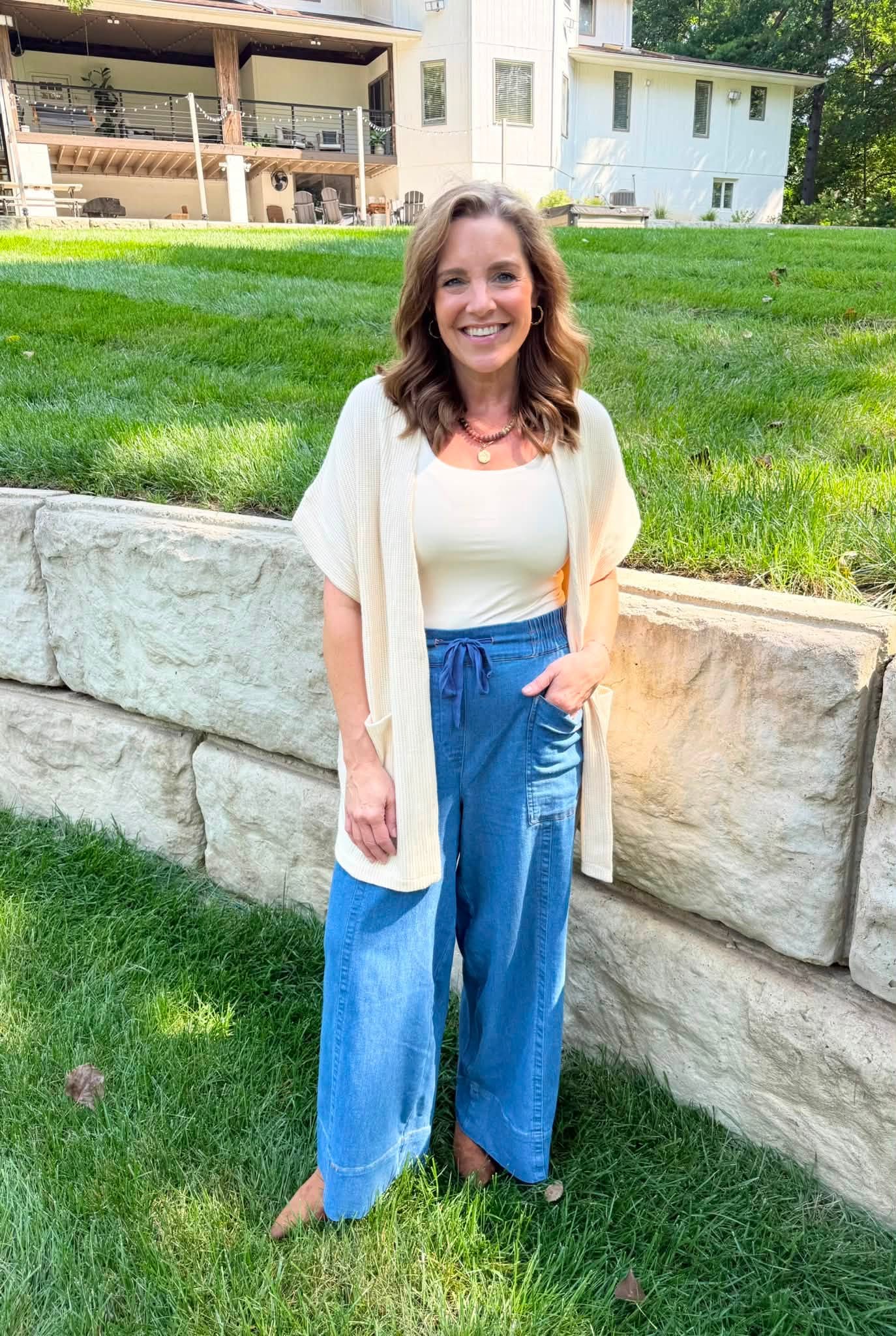 LuLaRoe Pull-On Patch Pocket Pant - Medium Wash