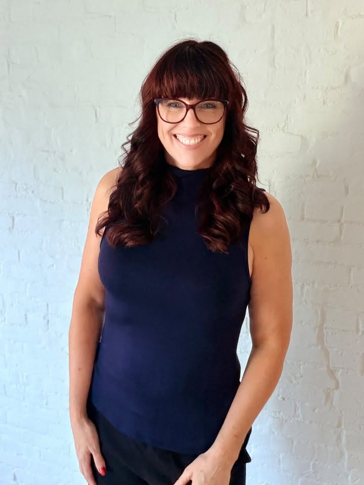LuLaRoe Ramona Mock Neck Tank – Solid Navy Blue outfit and fit photo