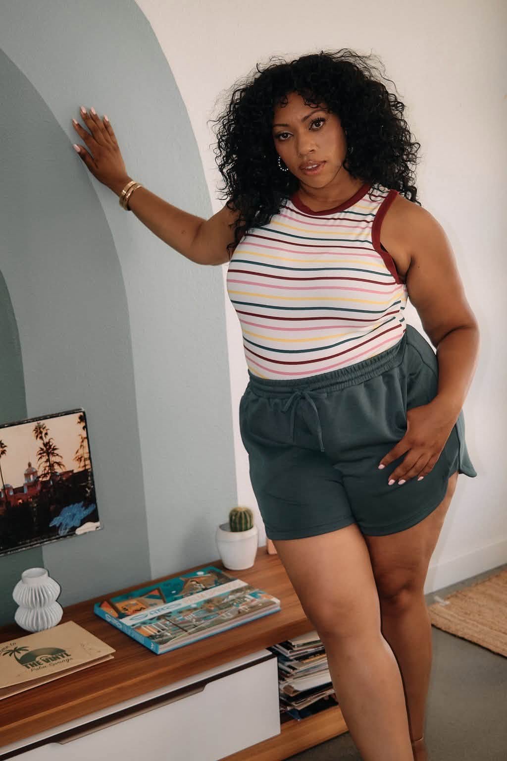 LuLaRoe Davy Rib Tank – Ivory Multicolor Fine Stripe