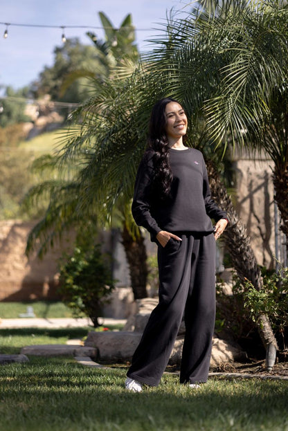 LuLaRoe LuLaRoe RISE Reset Pullover – Solid Black Fleece 