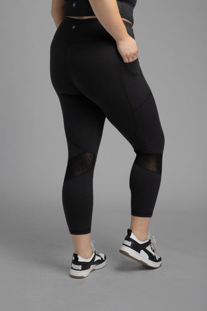 LuLaRoe LuLaRoe RISE Fearless Crop Legging - Solid Black 