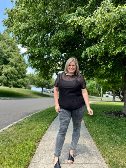 LuLaRoe LuLaRoe Miranda Mesh T - Solid Black 