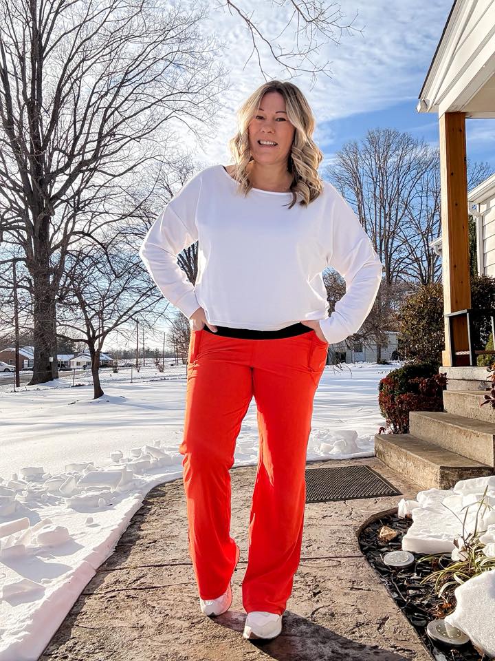 LuLaRoe RISE Passionate Yoga Pant 2.0 - Solid Grenadine Red 