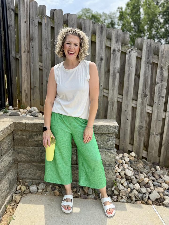 LuLaRoe Cocoa Sleeveless Top - Solid White