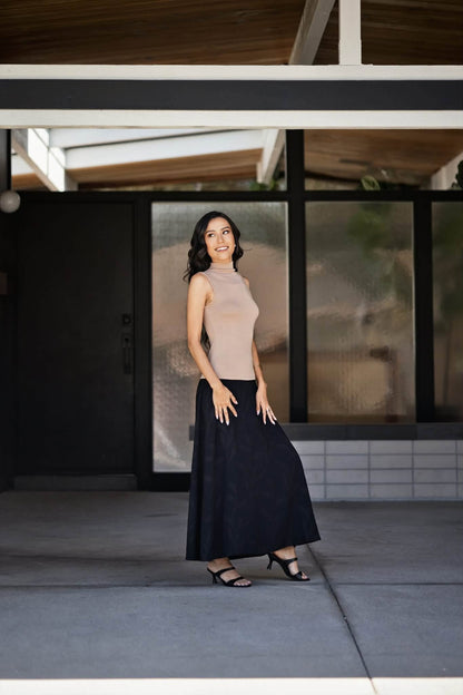 LuLaRoe Ramona Mock Neck Tank – Solid Taupe outfit and fit photo