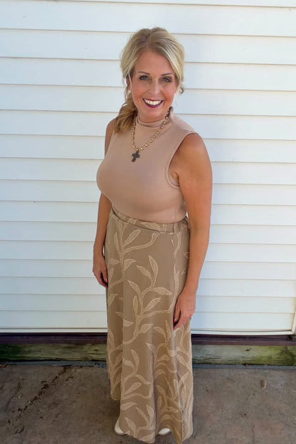 LuLaRoe Ramona Mock Neck Tank – Solid Taupe outfit and fit photo